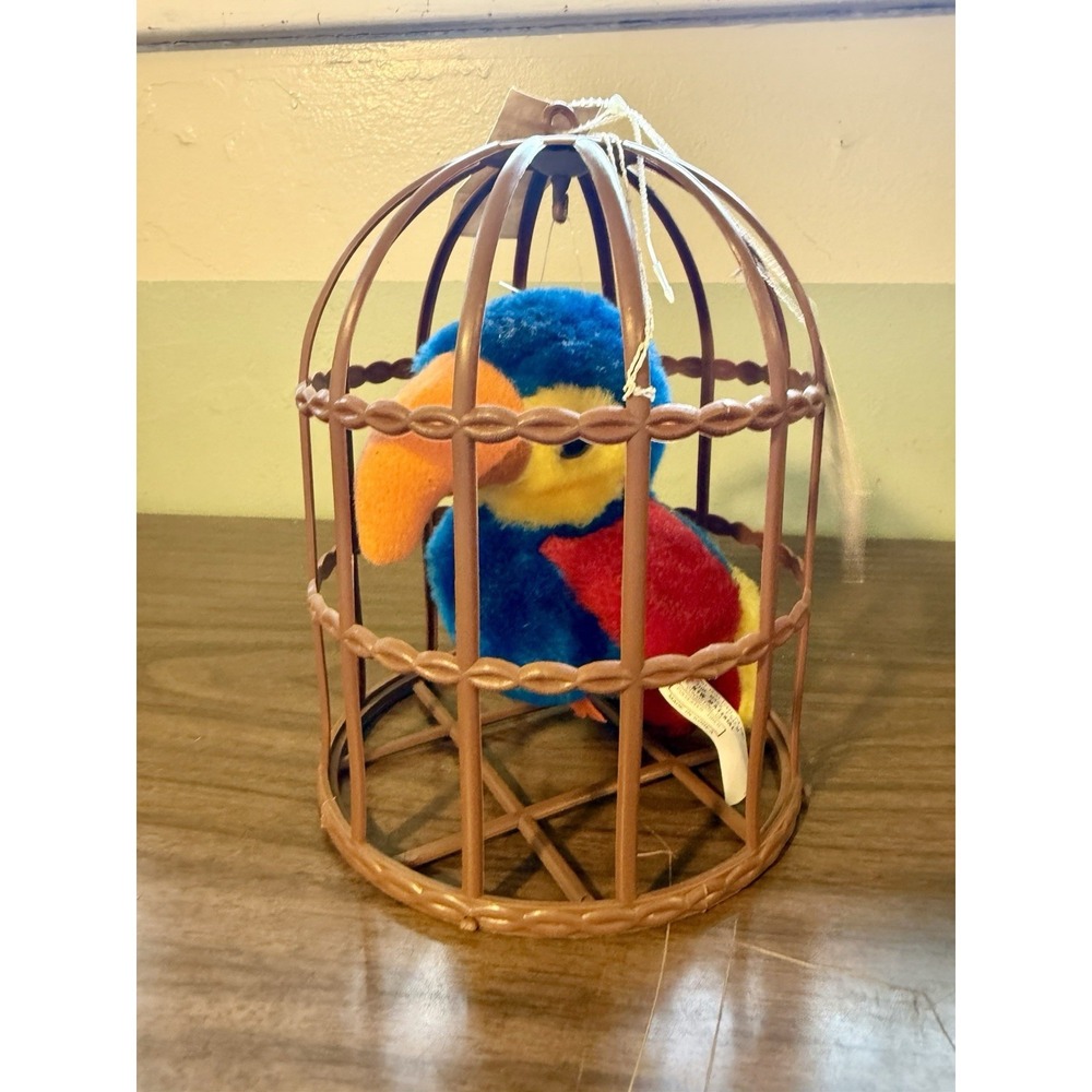 NOS House Of Lloyd Style Talking Parrot In Cage
